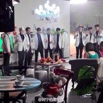 [EXO] 오늘 애들 뭐 <b>촬영</b>햇네