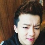 <b>미간</b> 찌푸려도 귀여운 아이돌