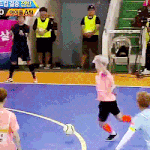 [시우민] 시우민 <b>결승</b>골 움짤 