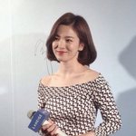 인형같은 송혜교 중국행사장에서<b>포착</b>된사진