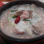 <b>할매</b>순대국 싸긴싸네요