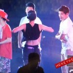 [EXO] 백현이 얼굴도 혐인데 <b>옆구리살</b>까지...