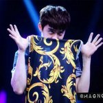 [EXO] 경수손 진짜 <b>투박</b>하지않냐?