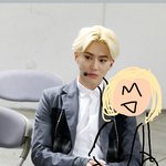 [EXO] 준면이<b>무릎위</b>에