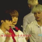 [EXO] 레이말하는데 <b>감동</b>받은 종인이ㅋㅋㅋㅋ