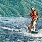 [EXO] 첸, <b>물살</b>을 가르다