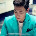 탑의 단독팬싸<b>인회</b>