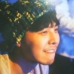<b>수염</b>도 잘 어울리는 남자 아이돌