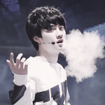 [EXO] 예전에올렸던동화) 검은옷의거인과 아이