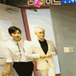 [EXO] 진심 <b>이</b>짤 백현이 <b>몸</b> 쩔지 않음?