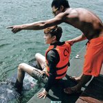 [CHEN] 종대 <b>물살</b>을 가르다!!!!!!! 사진다이씀