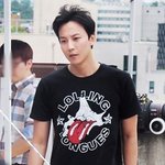 김남길 <b>수염</b>없는 최근