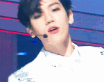 [EXO] 한번찌그러진백혐은 <b>다신</b> 펴지지않아