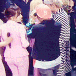 [EXO] 둘이사귄다고해도 망<b>붕이</b>라고 욕했으면서