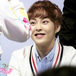 [EXO] 그 <b>유난</b>을떨더니 결국헤어졌구나짤있는사람