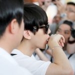 [exo] <b>변백현</b>키스마크