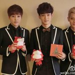 [EXO] 티나는 <b>타오</b>의 배려