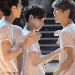 [EXO] 스브스 홈페이지 가서 <b>테러</b>ㄱㄱ