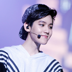 [EXO] 이제와서 백현 외모갖고