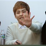 [시우민] 내가 바로 이 구역의 시우민 손 성애자요!