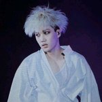 [EXO] 경찰아저씨<b>이사람</b>좀잡아가요