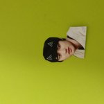 [EXO] 내가 도경수 스티커를 잘랐거든?