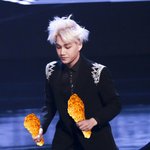 [EXO] 내일 계란 던지는 사람들