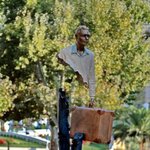 [추억파리여] <b>투명</b> 인간 조각