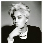 [카이] 김카이=<b>수트</b> 공식임ㅠㅠㅠㅠㅠ