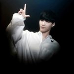 [EXO] 레<b>이이</b>사진어디꺼야..
