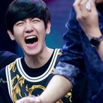 [EXO] 헐 백현이 벌써 터짐;;;;