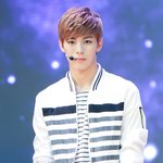 외모로는 남자아이돌 <b>top</b>10에 드는듯