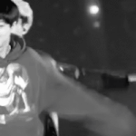[EXO] <b>새벽</b>에 축구볼<b>사람</b>있어?