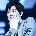 [EXO] <b>상하</b>이쇼케에서도 브이했네