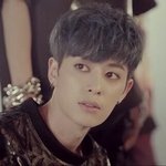 파란머리가 너무 잘어울리는 보이프렌드