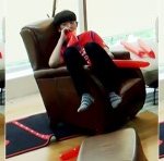 [EXO] 얘가우리집<b>쇼파</b>에요래앉아서같이월드컵을본다면