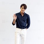 <b>홍대</b>에뜬 김우빈..다리길이 ㅎㄷㄷ...