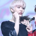 [EXO] 지금 비 맞으면서 집가는중인데