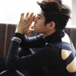 섹시한 남자 아이돌의 <b>뒷</b><b>태</b>들