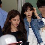 <b>백현</b>과 공개연애후 오늘자 입국한 태연