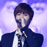 [EXO] 저는 팬 여러분들을 <b>배반</b>하지 않습니다.