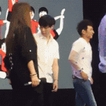 [시우민] (<b>구석</b> 주의)민석이 양말 신는닼+해캠 고화플뷰