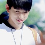 맥도날드 <b>콜라</b>들고 출근하는 갓세븐 주니어