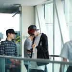 [EXO] 작은 리락쿠마 바라보는 <b>큰애기</b>