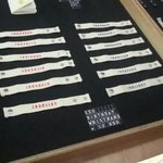 [EXO] 팝업<b>스토</b>에서 파는 엑소팔찌말이야