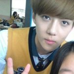 [EXO] 내친구서공예다니는데 세훈이랑사진찍음ㅋ 