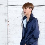 [EXO] <b>행사장</b>에서 모델이..?