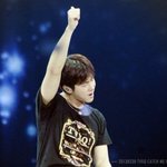 팬들이 최고라는 아이돌 <b>포즈</b>