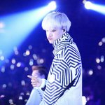 [카이] 씹덕 <b>입술</b>