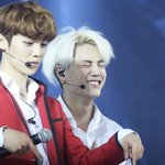 [카이] >_< 크아<b>아아</b>아앙